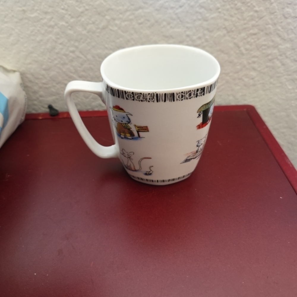 Charming Cat Design Mug - White